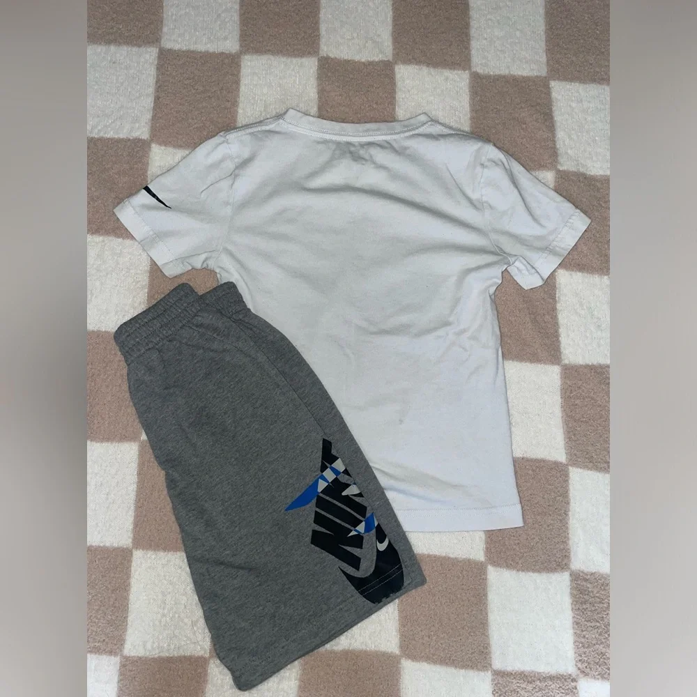 Nike White Tee & Gray Shorts Set with Blue and Black Logo - Picture 2 of 5